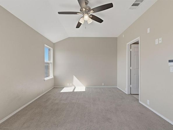 1210  Mule Deer Drive , Arlington Texas 76002