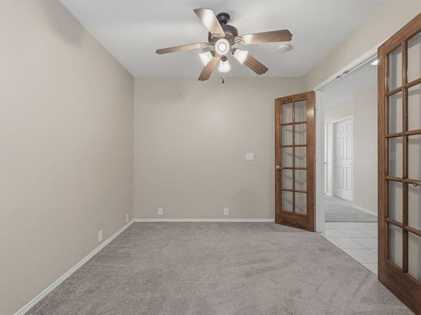 1210  Mule Deer Drive , Arlington Texas 76002