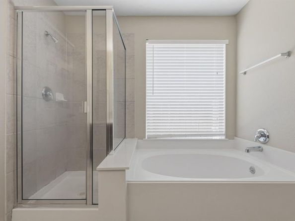 1210  Mule Deer Drive , Arlington Texas 76002