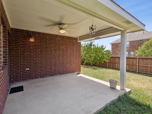 8002  Wilmington Drive , Rowlett Texas 75089