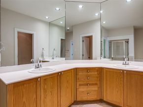 4830  Cedar Springs Road  12, Dallas Texas 75219