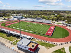 5108  Edge Way , Denton Texas 76226