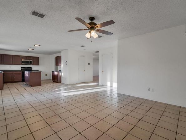 768  Lovern Street , Cedar Hill Texas 75104