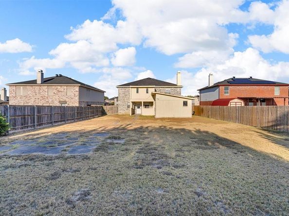 768  Lovern Street , Cedar Hill Texas 75104