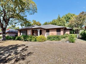 7341  Ravehill Lane , Dallas Texas 75227