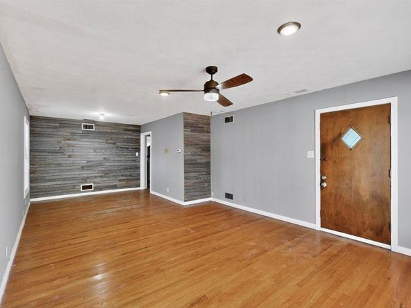 7341  Ravehill Lane , Dallas Texas 75227