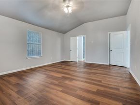 3919  Mehalia Drive , Dallas Texas 75241