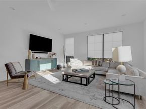 2339  Hondo Avenue , Dallas Texas 75219