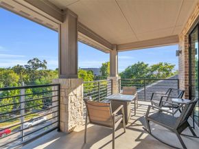 2339  Hondo Avenue , Dallas Texas 75219