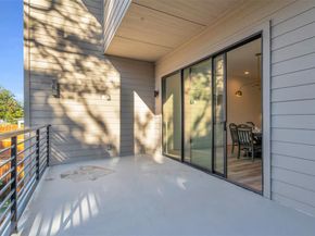 2339  Hondo Avenue , Dallas Texas 75219