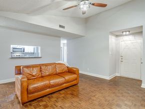 1206  Riverchase Lane  251, Arlington Texas 76011