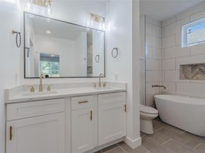 702  Graham Avenue , Dallas Texas 75223