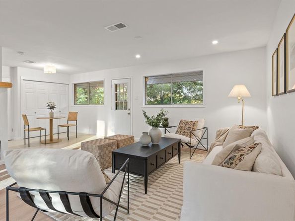 3528 S Hampton Road , Dallas Texas 75224