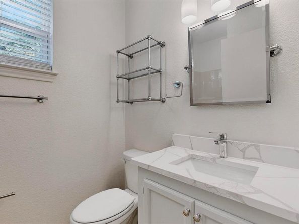 830  Carver Street , Mesquite Texas 75149