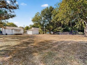 830  Carver Street , Mesquite Texas 75149