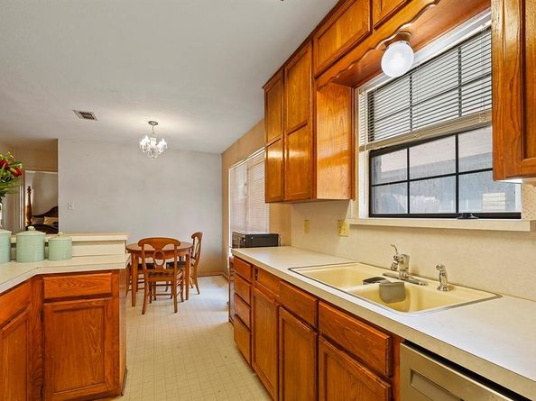 6329  Woodcreek Trail , Fort Worth Texas 76179