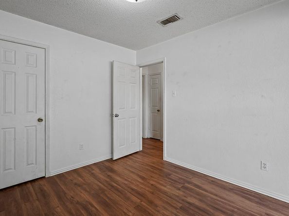 6329  Woodcreek Trail , Fort Worth Texas 76179
