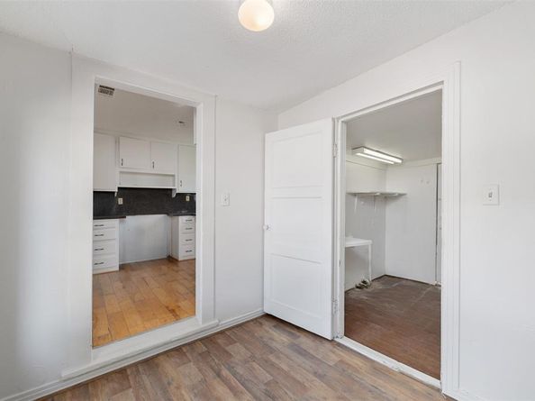 102  San Saba Avenue , Benbrook Texas 76126