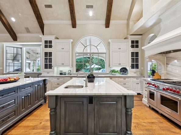 10342  Woodford Drive , Dallas Texas 75229