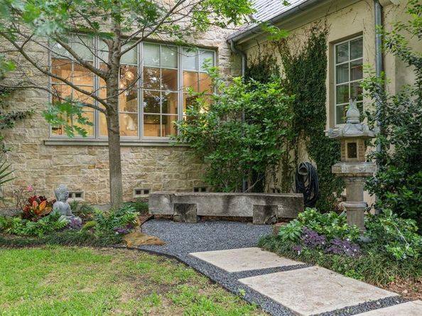 10342  Woodford Drive , Dallas Texas 75229