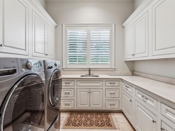 10342  Woodford Drive , Dallas Texas 75229