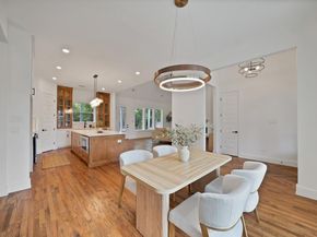 242  Oakwood Drive , Lancaster Texas 75146