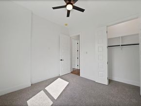 242  Oakwood Drive , Lancaster Texas 75146