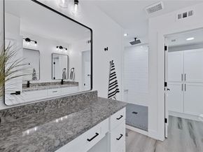 1441  Lincoln Drive , Carrollton Texas 75006