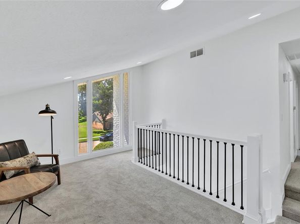 1441  Lincoln Drive , Carrollton Texas 75006