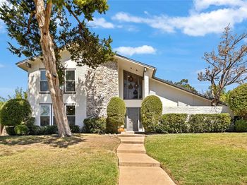 1441  Lincoln Drive 