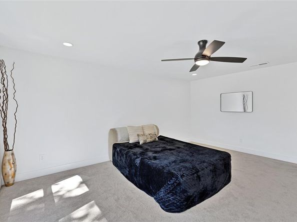 1441  Lincoln Drive , Carrollton Texas 75006
