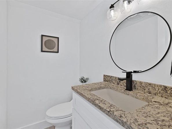 1441  Lincoln Drive , Carrollton Texas 75006