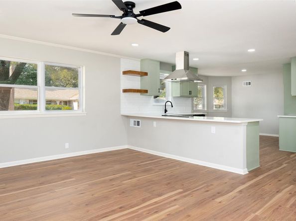 5700  Starling Circle , Haltom City Texas 76117