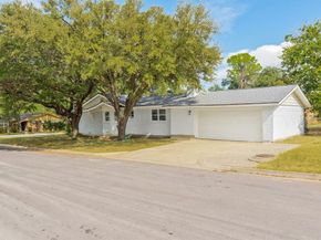 5700  Starling Circle , Haltom City Texas 76117