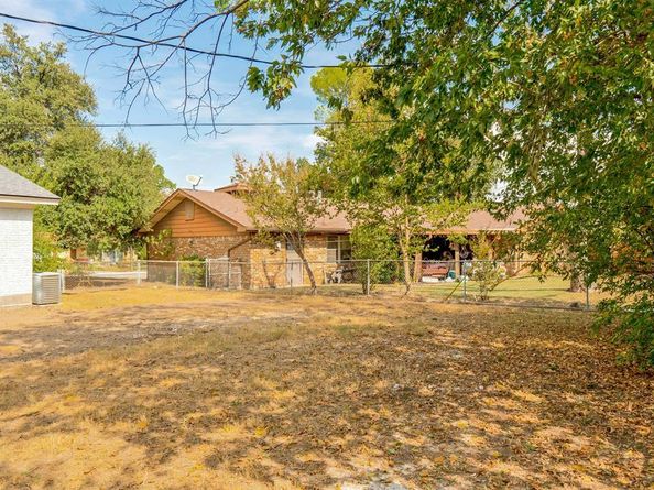 5700  Starling Circle , Haltom City Texas 76117