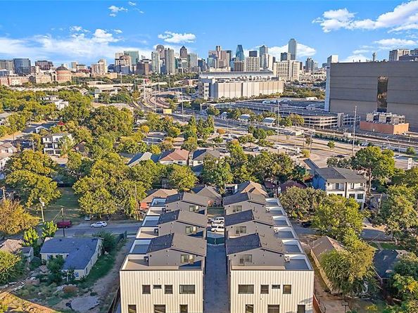 2203  Hondo Avenue  106, Dallas Texas 75219