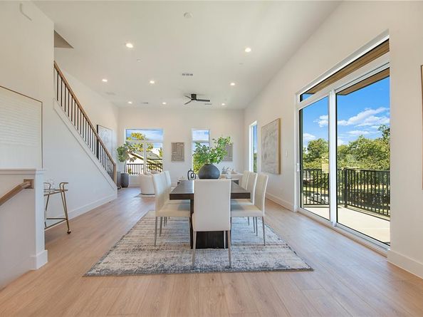 2203  Hondo Avenue  106, Dallas Texas 75219