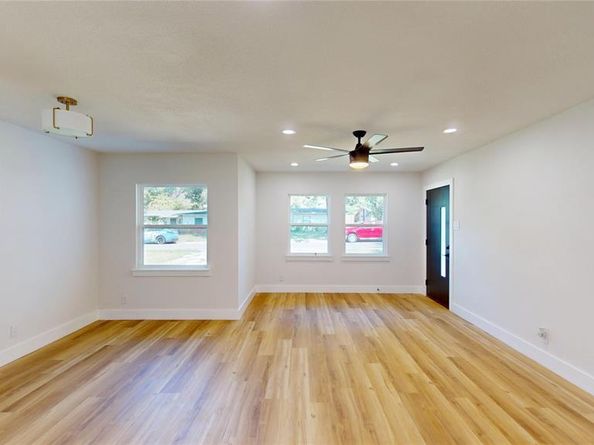 2236  Winthrop Drive , Dallas Texas 75228