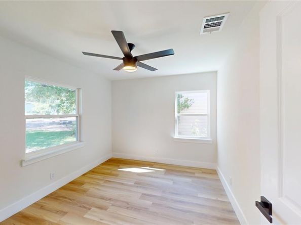 2236  Winthrop Drive , Dallas Texas 75228