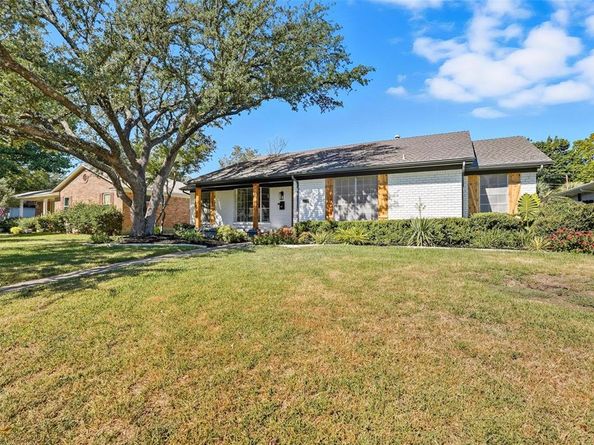 5209  Elkridge Drive , Dallas Texas 75227