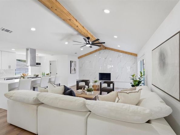5209  Elkridge Drive , Dallas Texas 75227