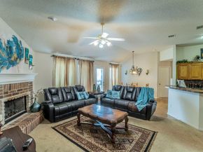1634  Powder Horn Lane , Arlington Texas 76018