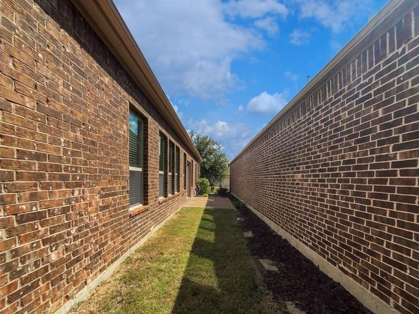 904  Memory Lane , McKinney Texas 75072