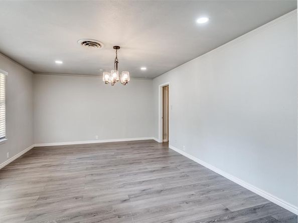 6701  Gary Lane , Fort Worth Texas 76112