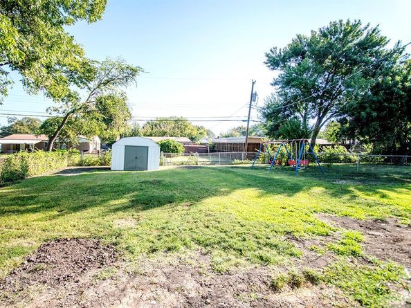 4826  Bedford Drive , Mesquite Texas 75150