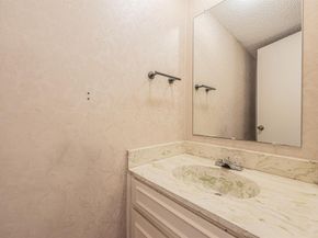 15927  Preston Road  1005, Dallas Texas 75248