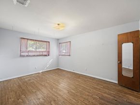 6904  Jewell Avenue , Fort Worth Texas 76112