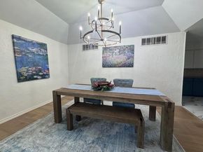 1009  Rochelle Boulevard , Irving Texas 75062