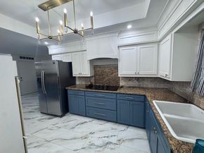 1009  Rochelle Boulevard , Irving Texas 75062