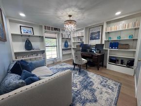 1009  Rochelle Boulevard , Irving Texas 75062